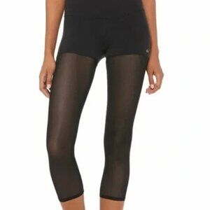 NWT Alo Yoga Hight Waist Sheer Capri Leggings